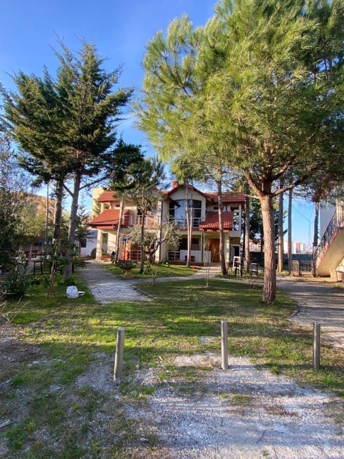 Hotel Garden Villa Ardo Golem  Esterno foto